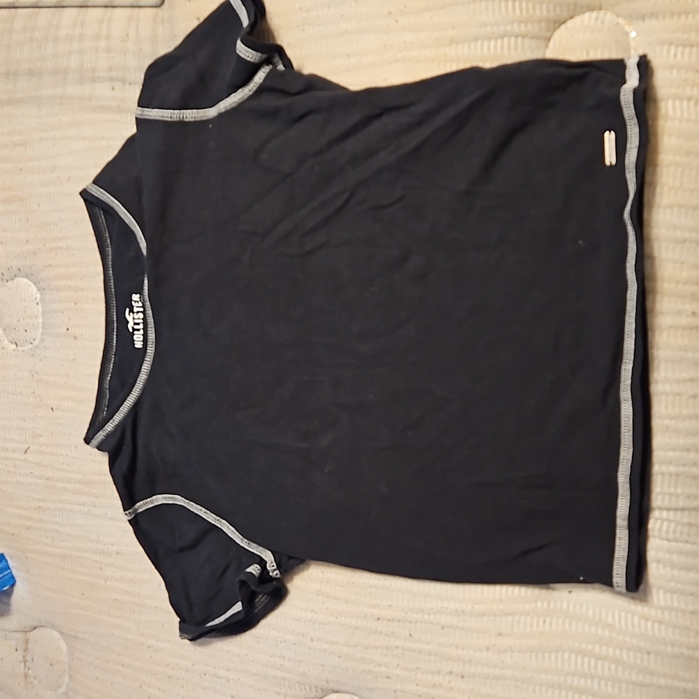 Hollister crop top